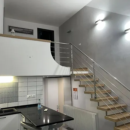 Exquisite 2br Nearby Borgo San Frediano *
