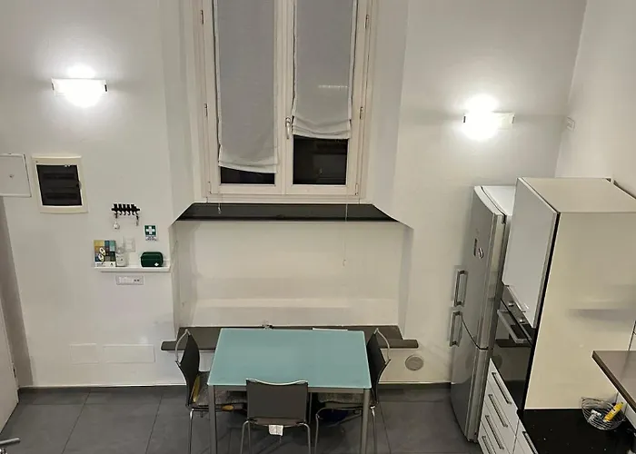 Exquisite 2br Nearby Borgo San Frediano דירה *