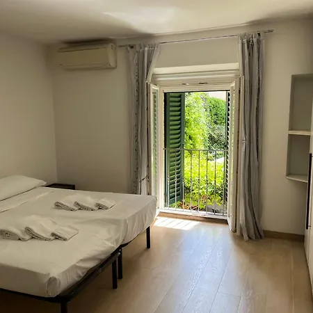 Exquisite 2br Nearby Borgo San Frediano * フィレンツェ